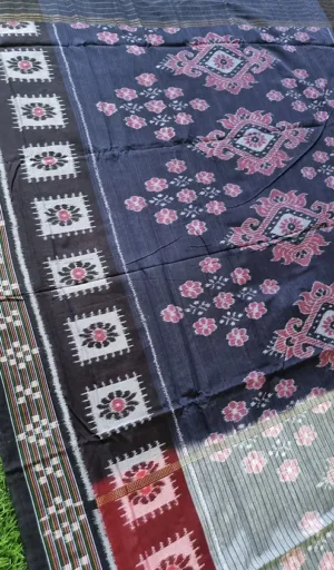 Grey & Maroon Odisha Ikat Cotton Saree – Traditional Handloom Weave | Shashikala Sarees
